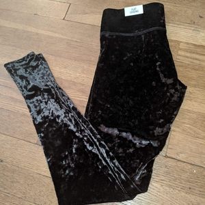 V.s Pink Velvet Leggings size XS new